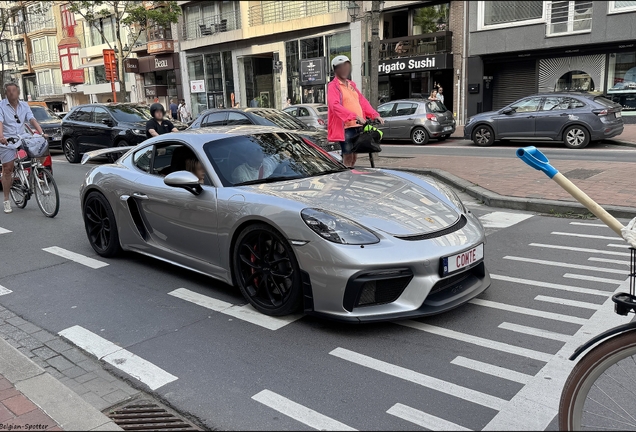 Porsche 718 Cayman GT4