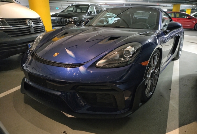 Porsche 718 Spyder RS