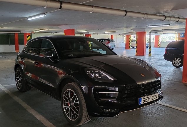Porsche 95B Macan Turbo