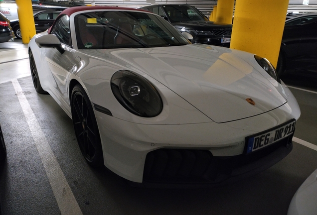 Porsche 992 Carrera 4 GTS Cabriolet MkII