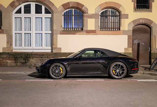 Porsche 992 Carrera S Cabriolet