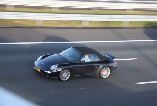 Porsche 997 Carrera 4S Cabriolet MkII