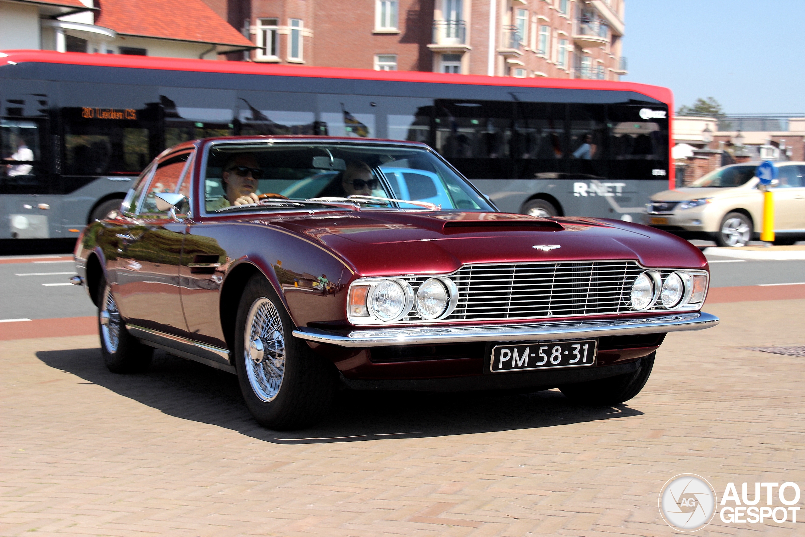 Aston Martin DBS 1967-1972
