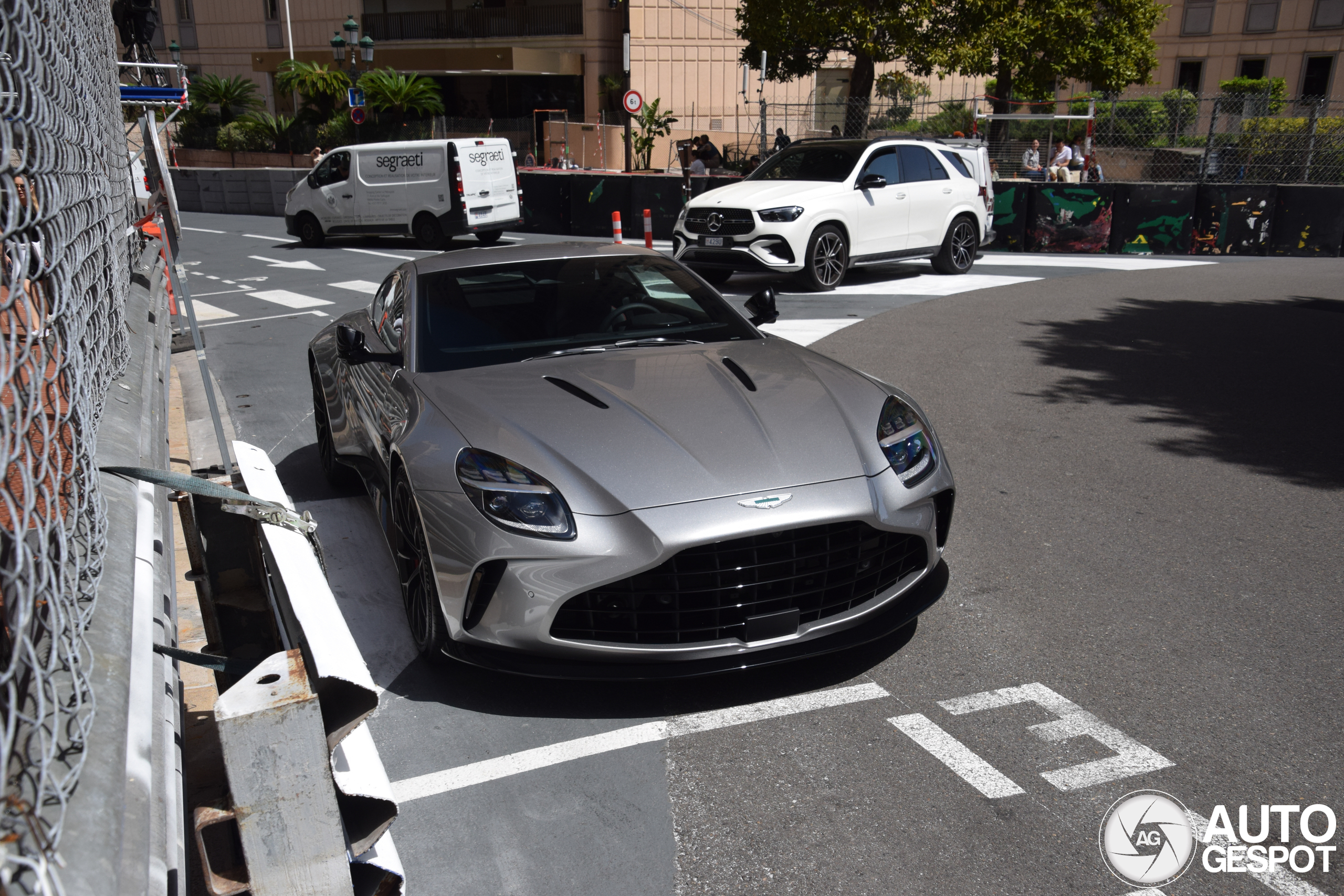 Aston Martin Vantage 2024