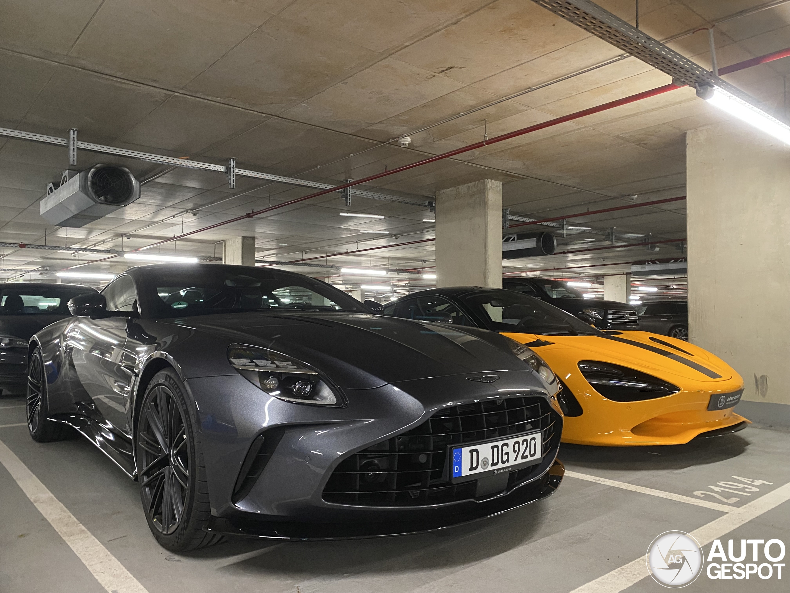 Aston Martin Vantage 2024
