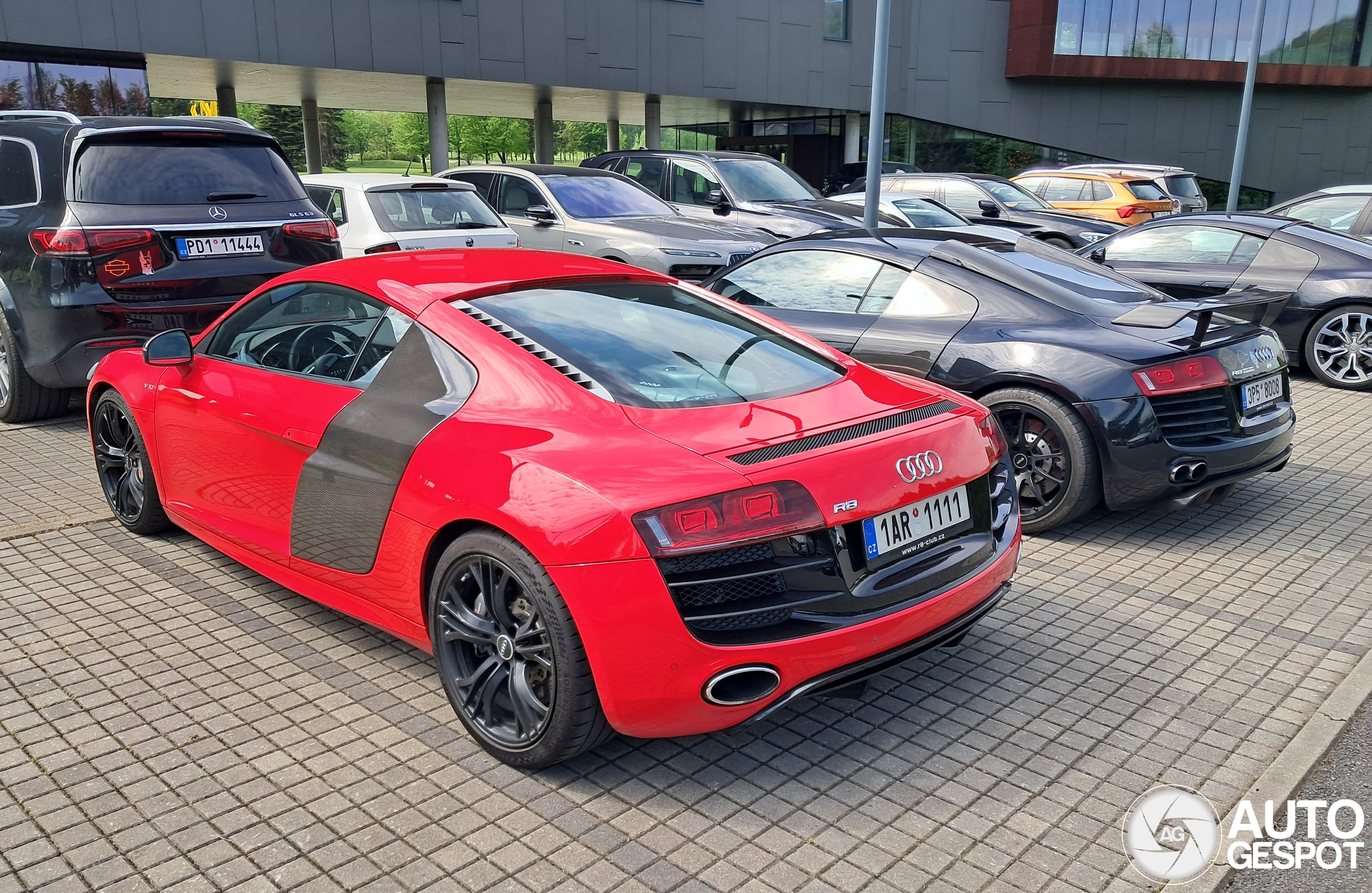 Audi R8 V10
