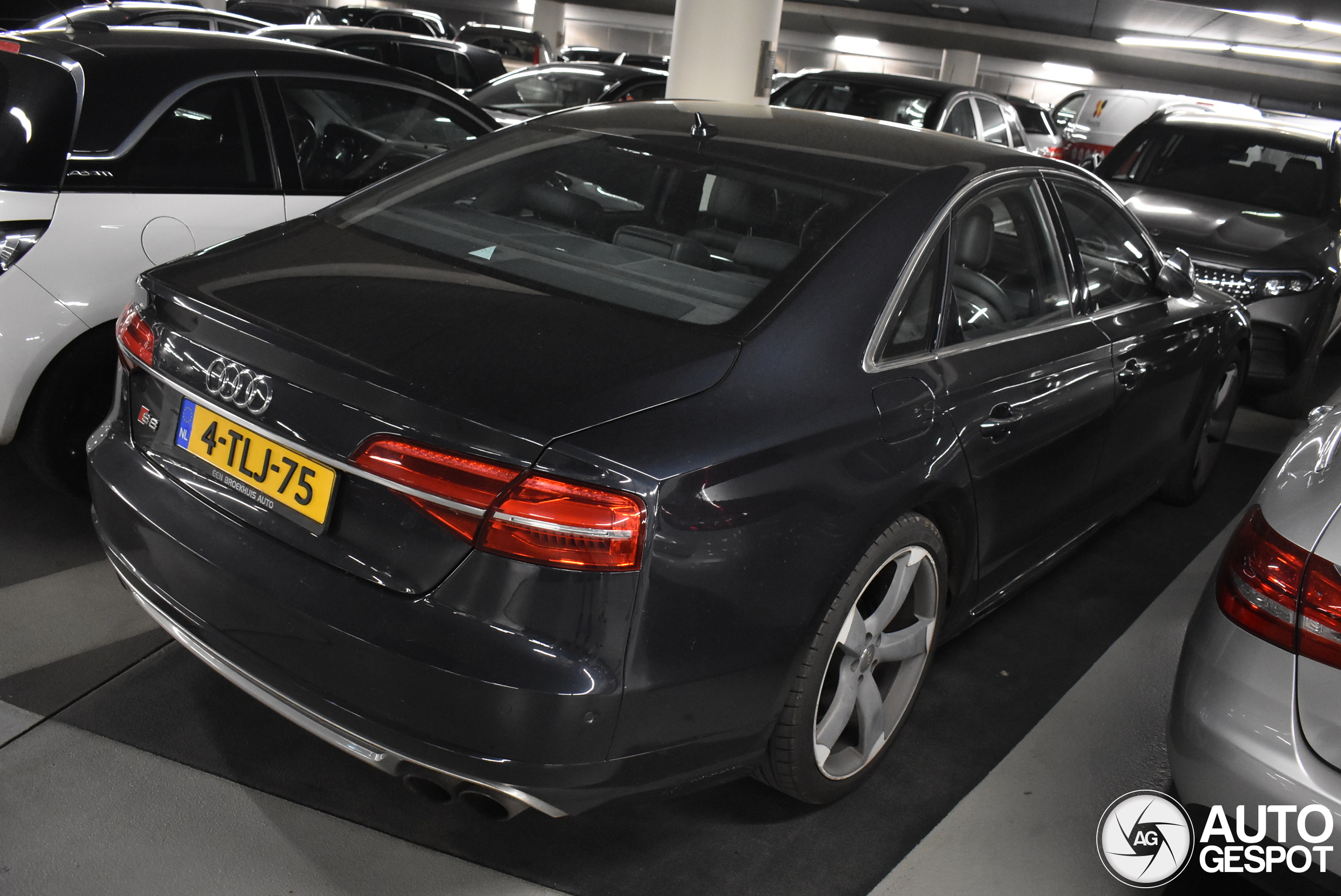 Audi S8 D4 2014