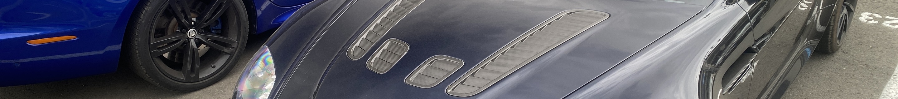 Aston Martin V12 Vantage S