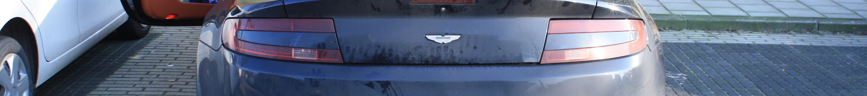 Aston Martin V8 Vantage