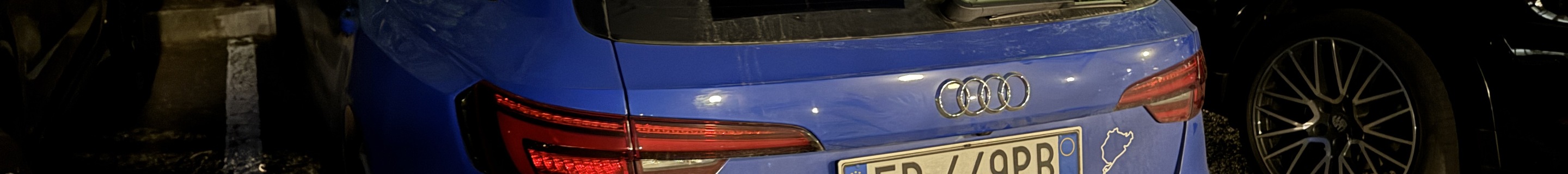 Audi RS4 Avant B9