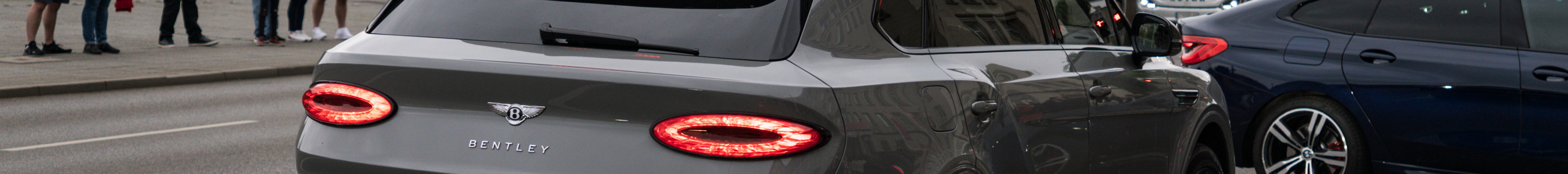 Bentley Bentayga Azure EWB