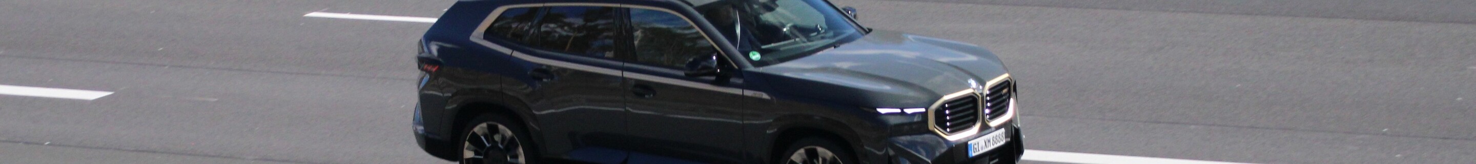 BMW XM G09