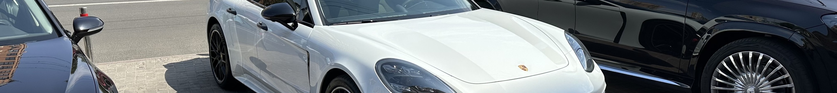 Porsche 971 Panamera Turbo MkI