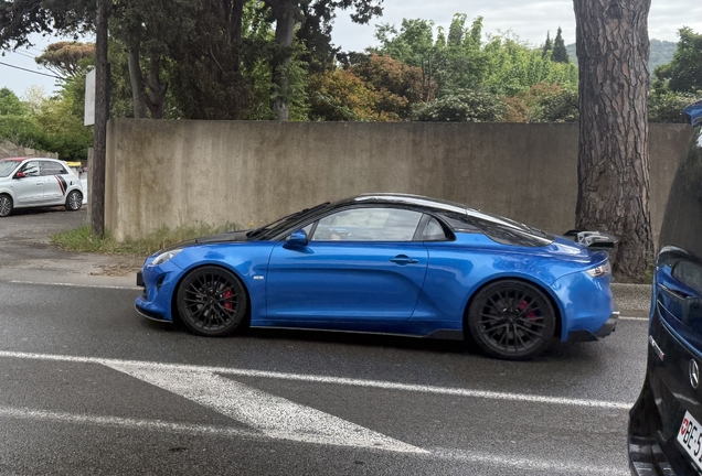 Alpine A110 R