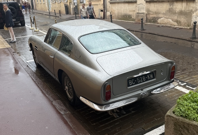 Aston Martin DB6 MKII
