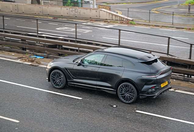 Aston Martin DBX707