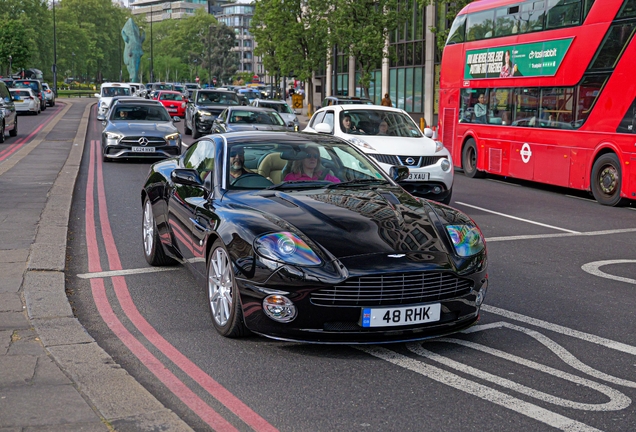 Aston Martin Vanquish S