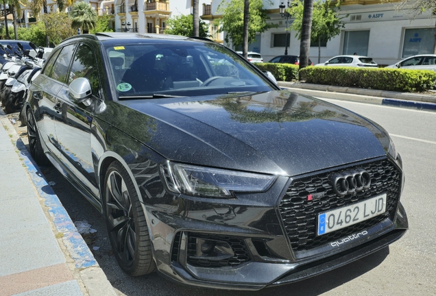 Audi RS4 Avant B9