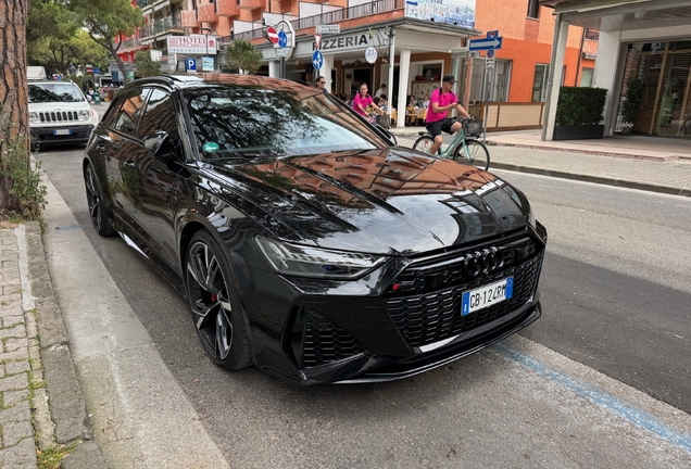 Audi RS6 Avant C8