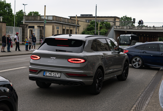 Bentley Bentayga Azure EWB