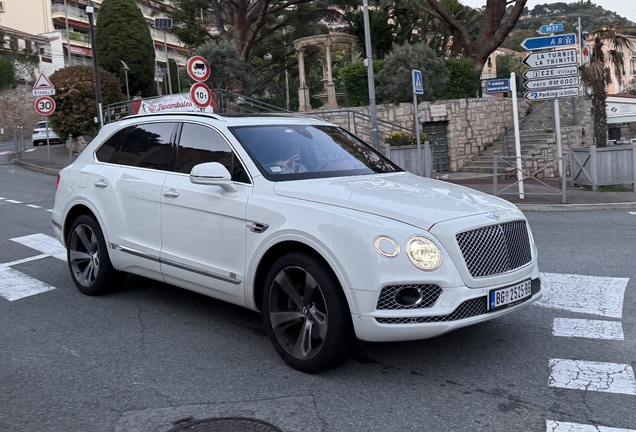 Bentley Bentayga V8