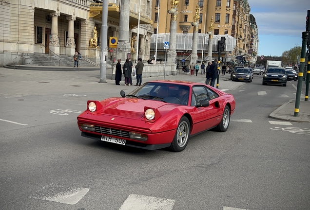 Ferrari 328 GTB