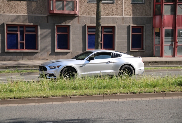 Ford Mustang GT 2015