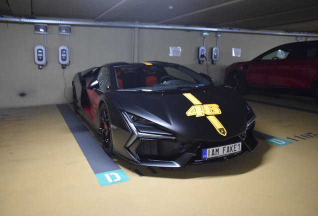 Lamborghini Revuelto