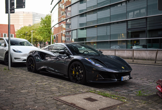 Lotus Emira V6 First Edition