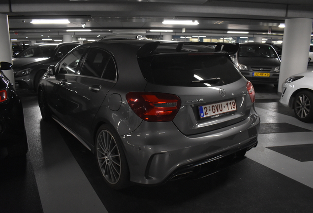 Mercedes-AMG A 45 W176 2015