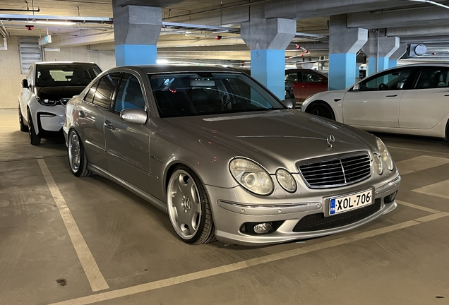 Mercedes-Benz E 55 AMG