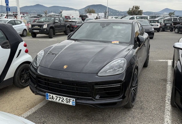 Porsche Cayenne Coupé Turbo S E-Hybrid