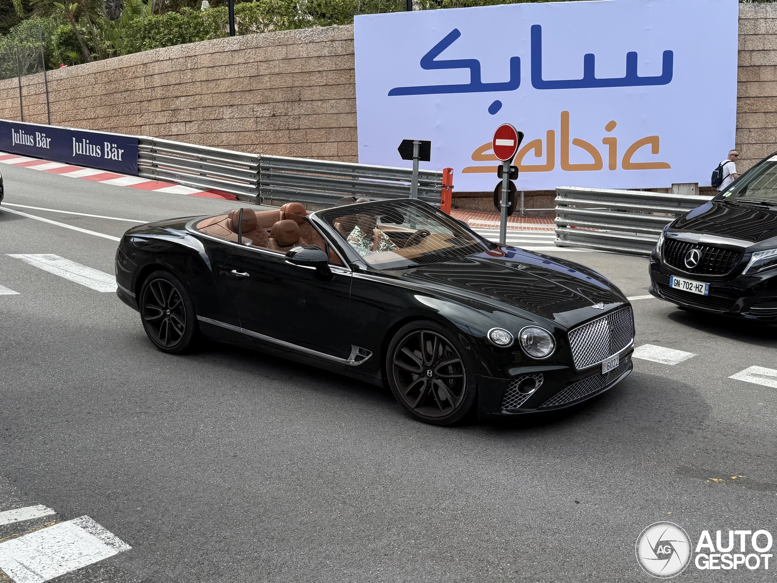 Bentley Continental GTC 2019