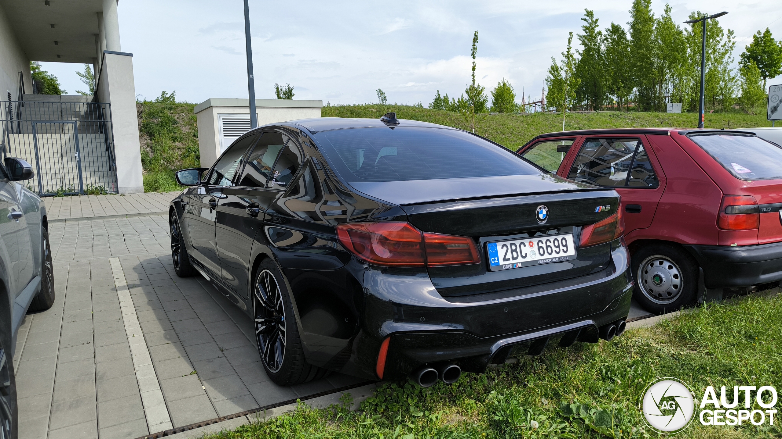 BMW M5 F90