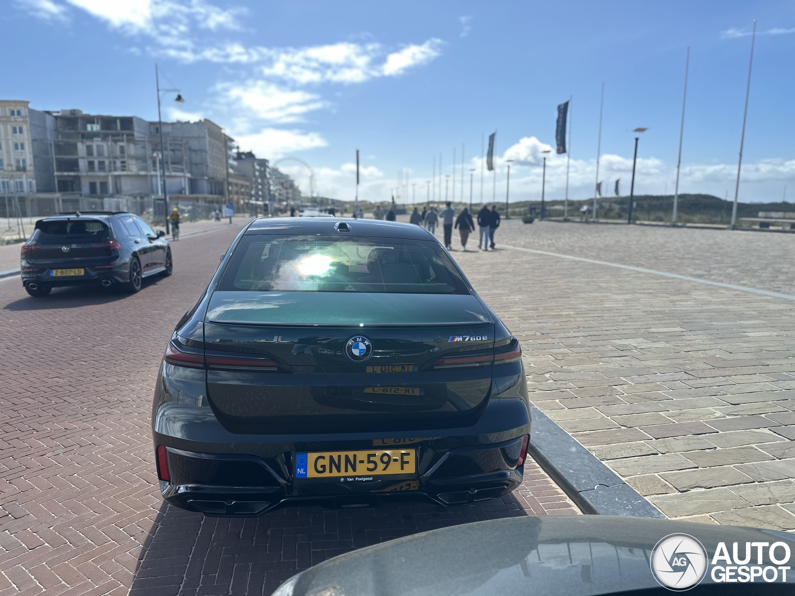 BMW M760e xDrive
