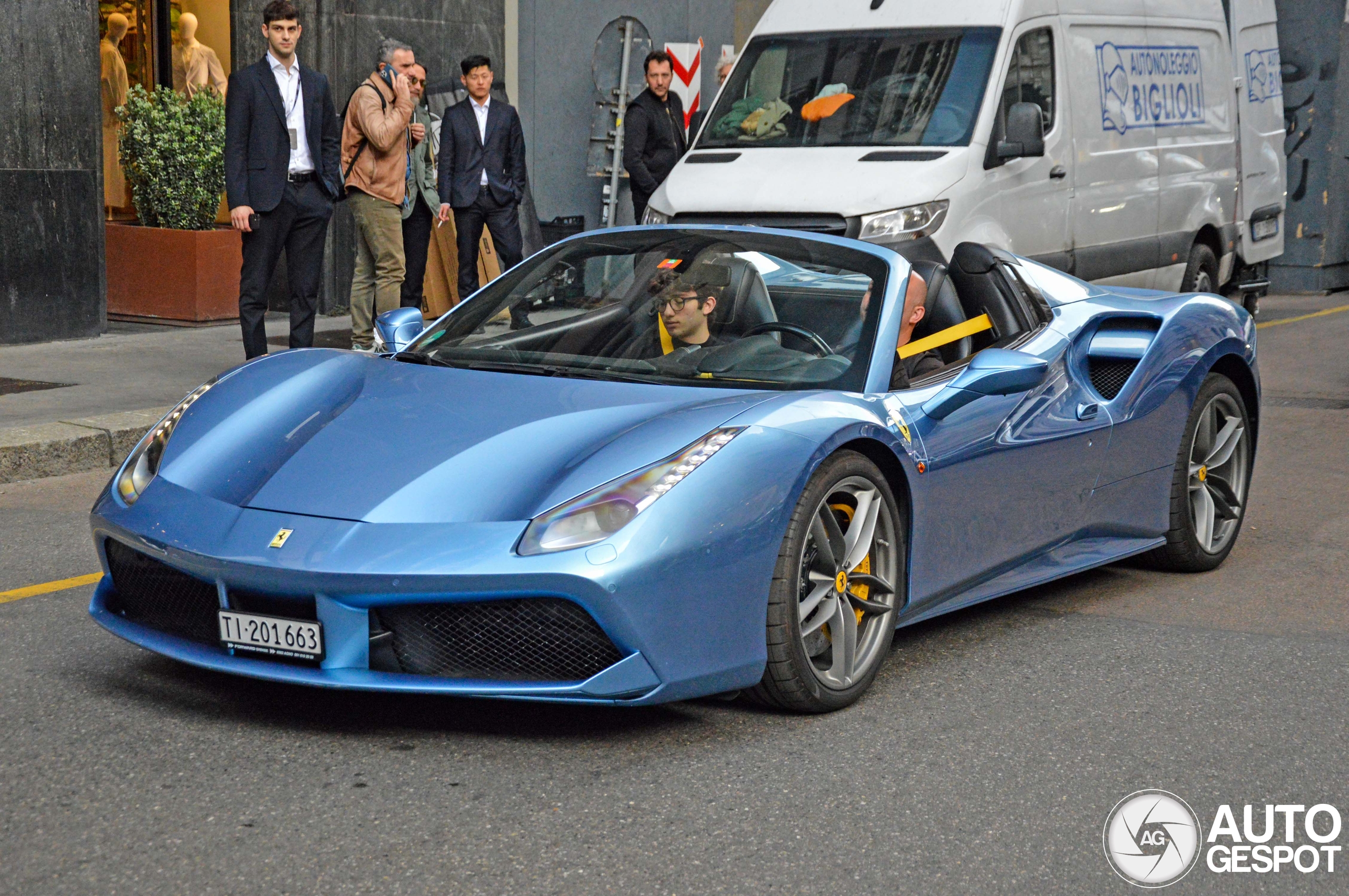 Ferrari 488 Spider