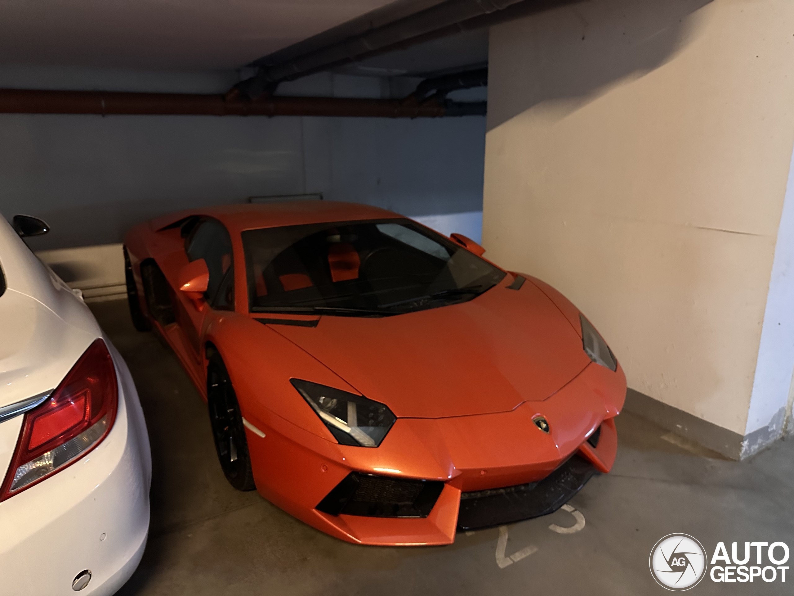 Lamborghini Aventador LP700-4