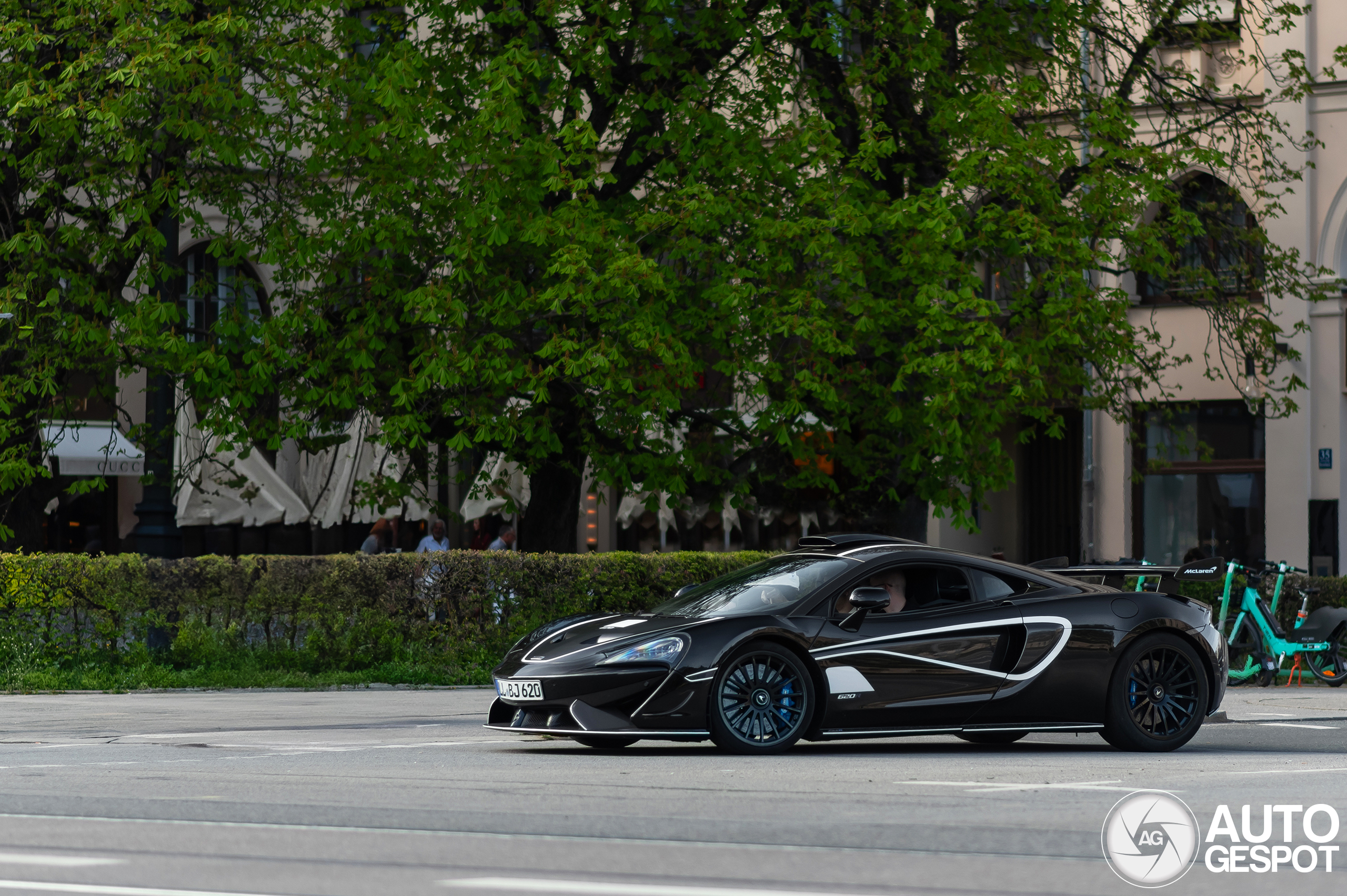 McLaren 620R