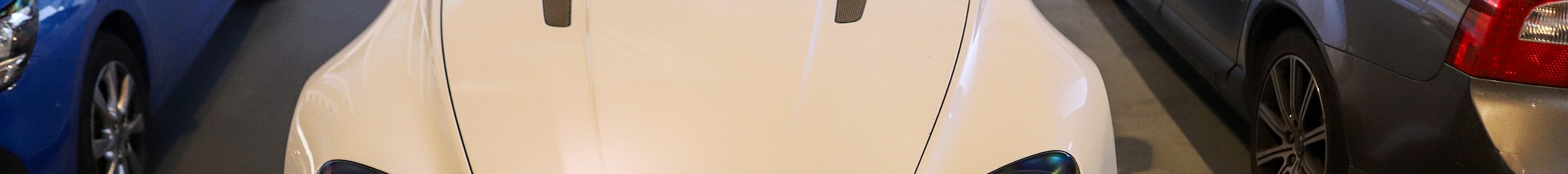 Aston Martin V8 Vantage S Roadster