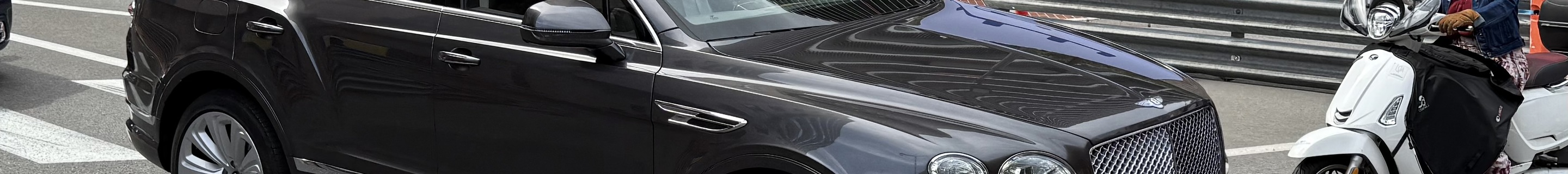 Bentley Bentayga Azure