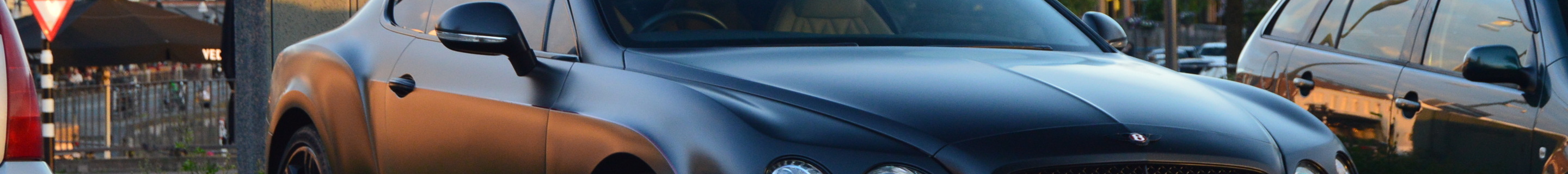 Bentley Continental GT V8