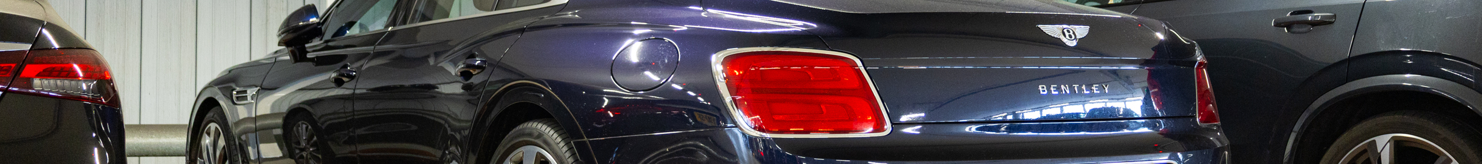 Bentley Flying Spur Hybrid