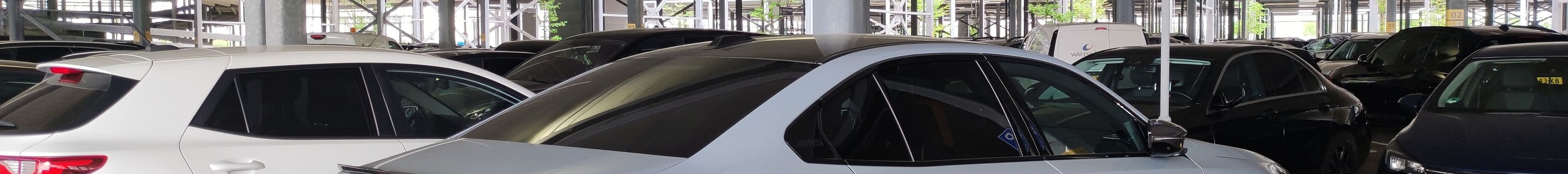 BMW M5 G90