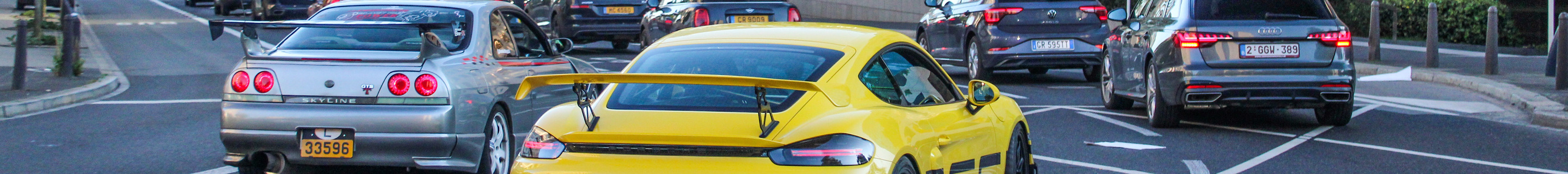 Porsche 718 Cayman GT4