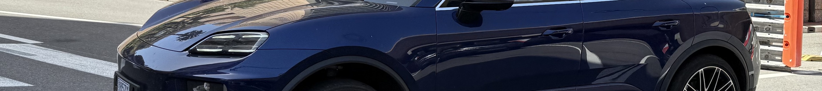 Porsche Macan EV Turbo