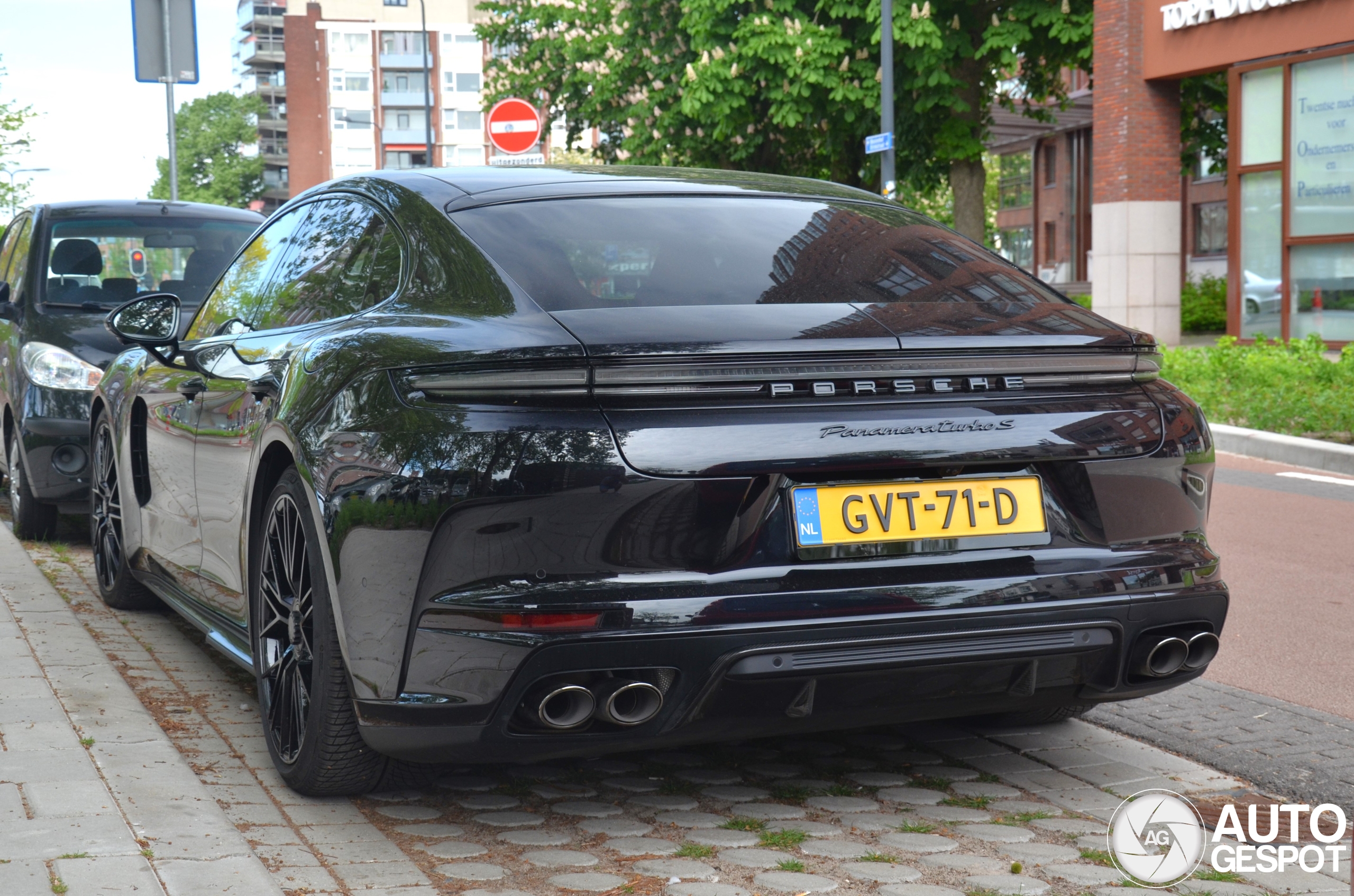 Porsche 972 Panamera Turbo S E-Hybrid