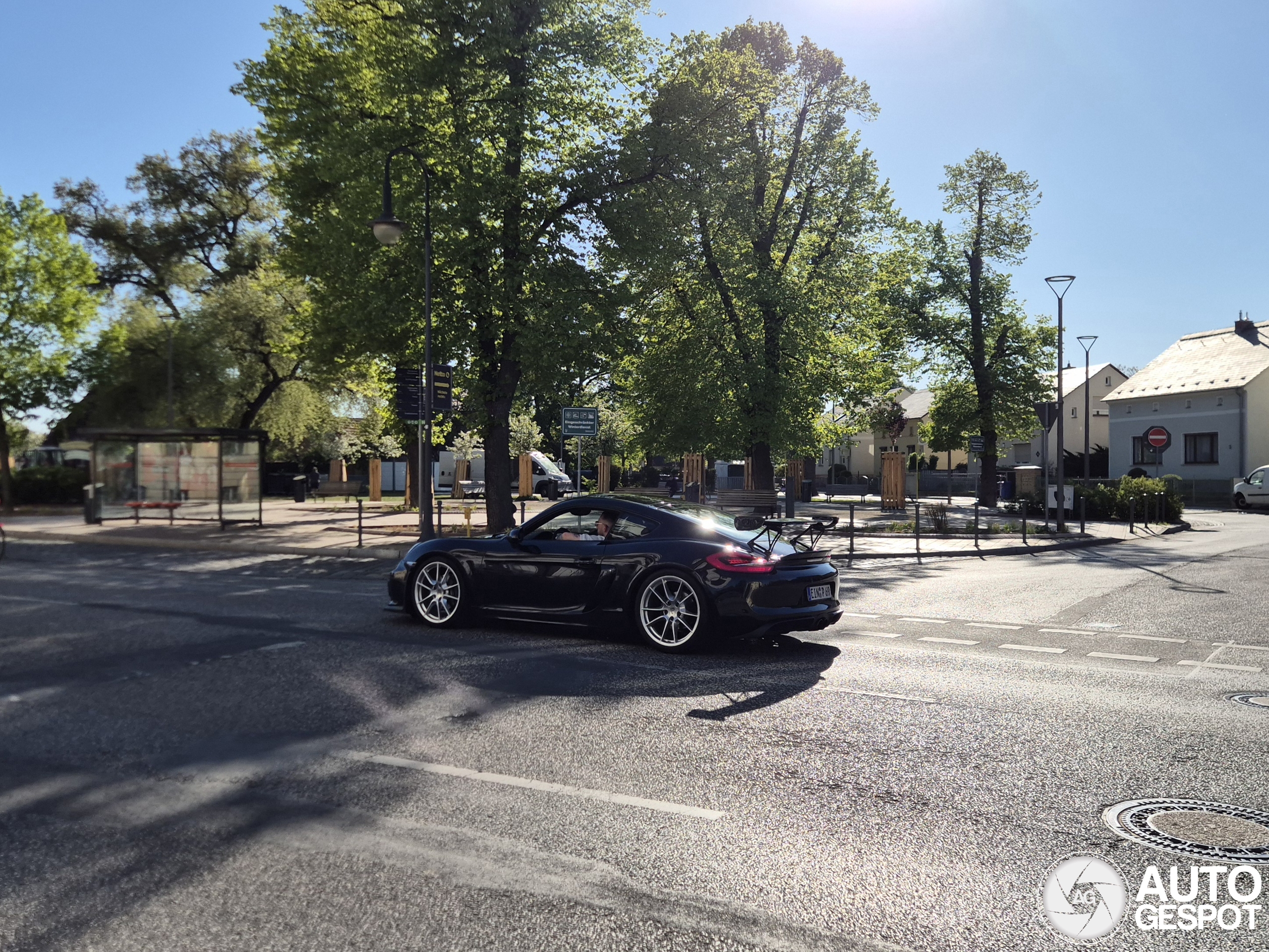 Porsche 981 Cayman GT4