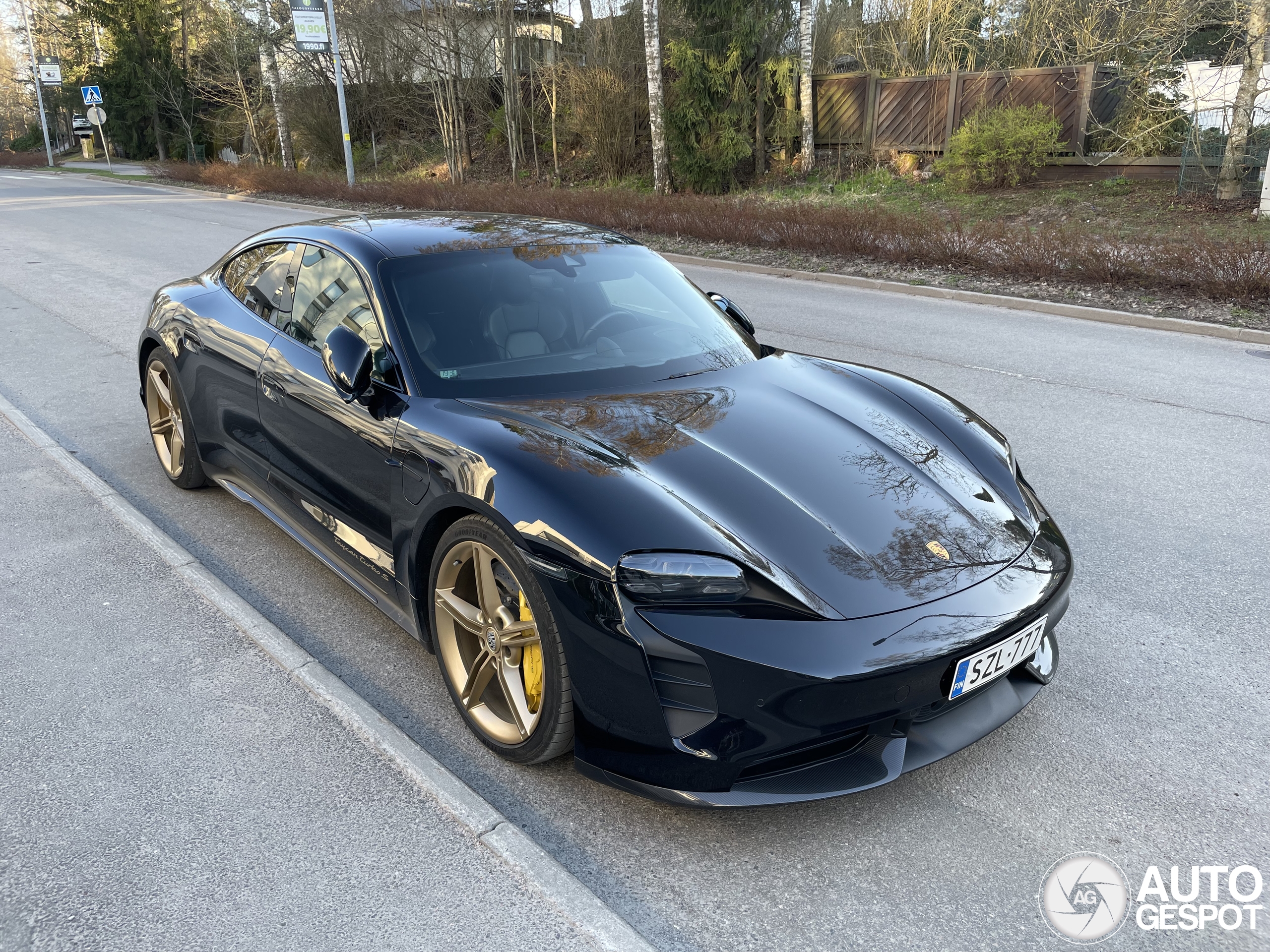 Porsche Taycan Turbo S