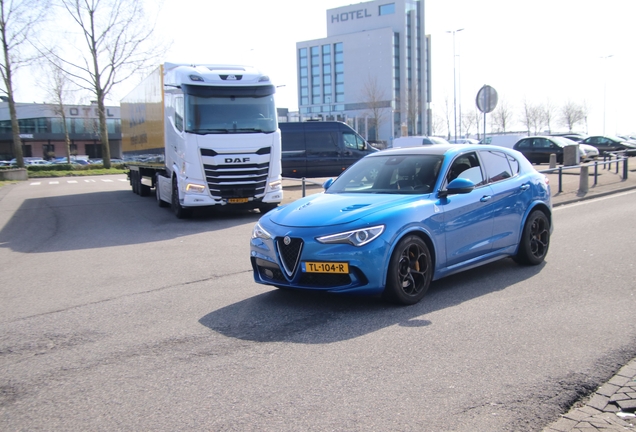 Alfa Romeo Stelvio Quadrifoglio