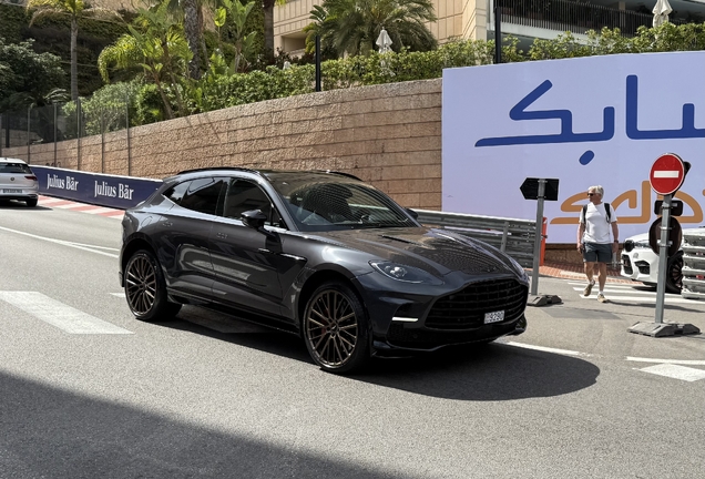 Aston Martin DBX707